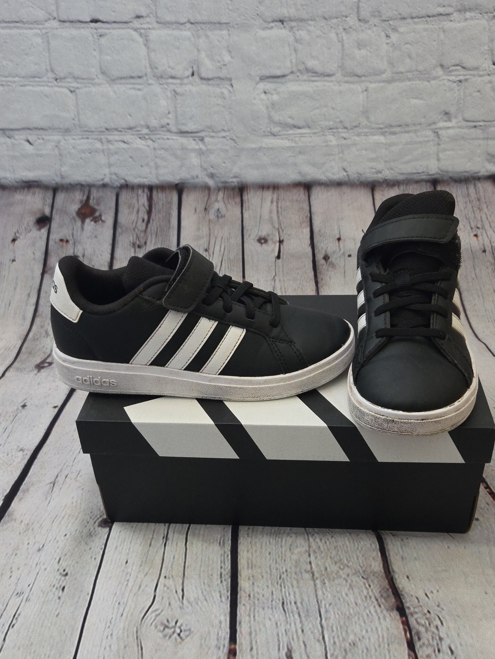 adidas GRAND COURT 2.0 Kids Black/White Shoes